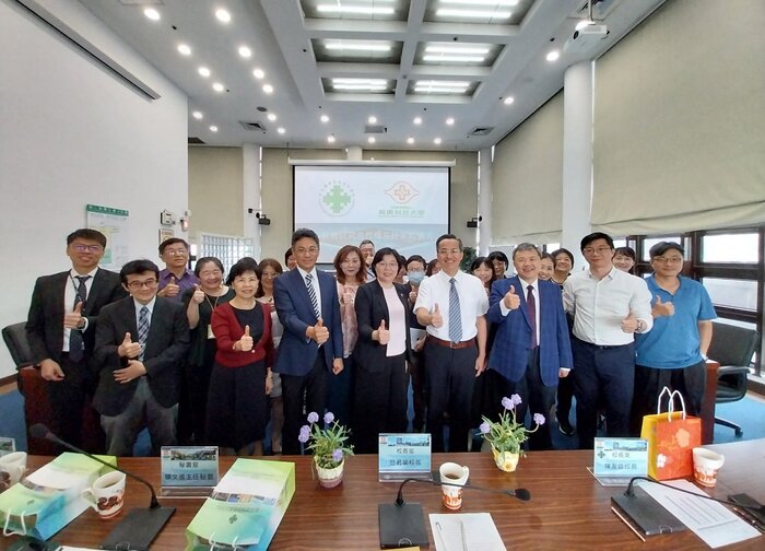 【民視新聞】長庚科大攜手耕莘專校簽署MOU　強化護理人才培育
