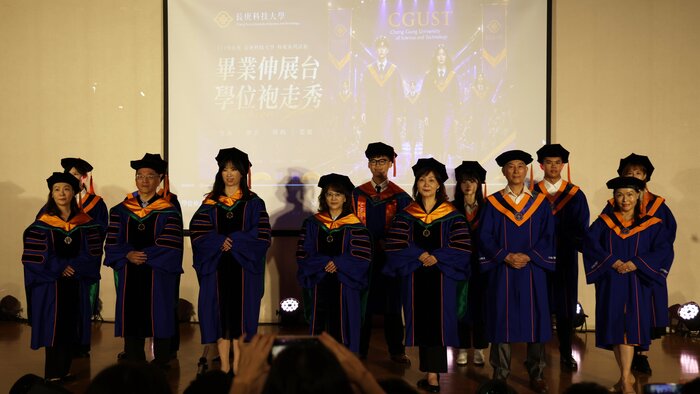 長庚科大38週年校慶新學位袍時尚走秀驚喜亮相