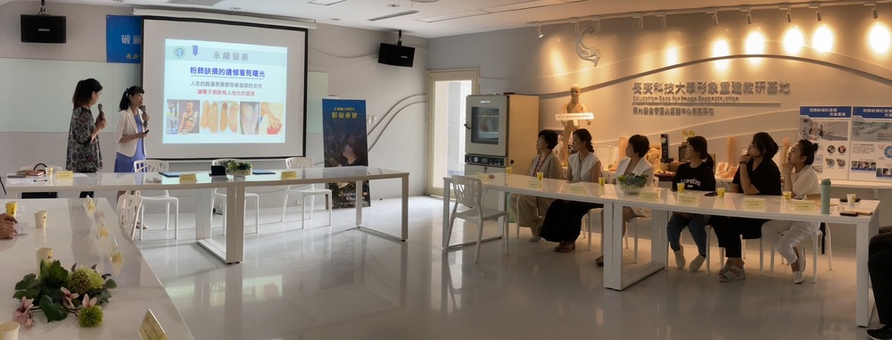 韓國新羅大學參訪形象重建基地暨簽訂合作意向書(系列照片共8張)