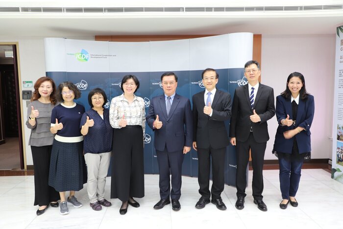 【大紀元】推動醫療照護國際化 長庚科大與國合會簽署MOU